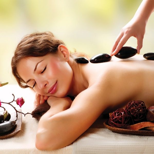 hot-stone-massage hot-stone-massage